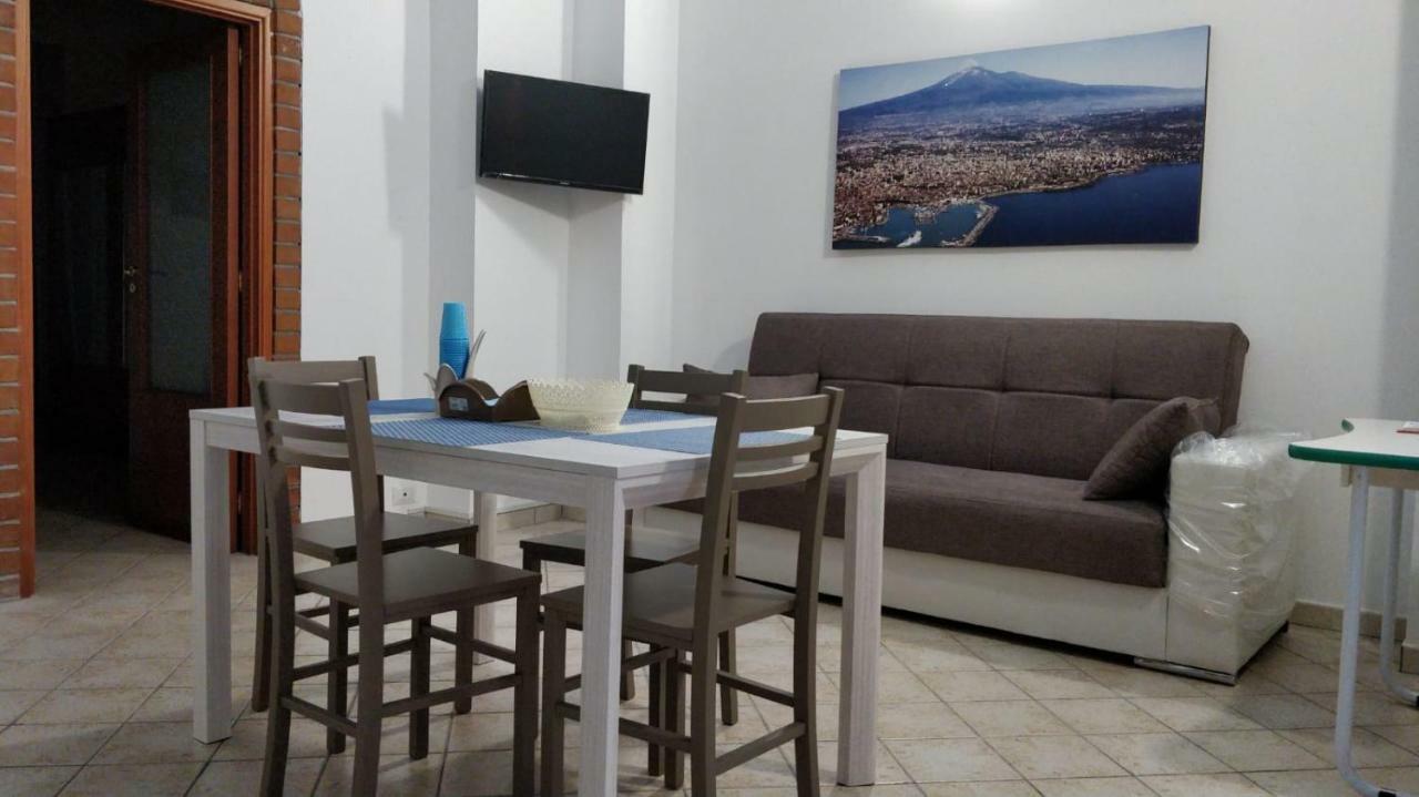 Appartamento BG Loft Azzurro Aeroporto di Catania Fontana Rossa Esterno foto